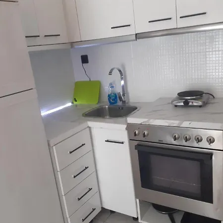 Art House 1 Apartment *